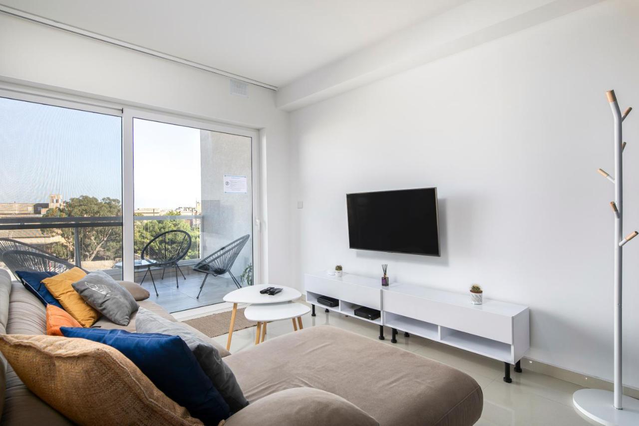 Spacious, Modern & Cosy 2 Bedroom 2 Bathroom Apartment - St. Julians Saint Julian's Exterior photo
