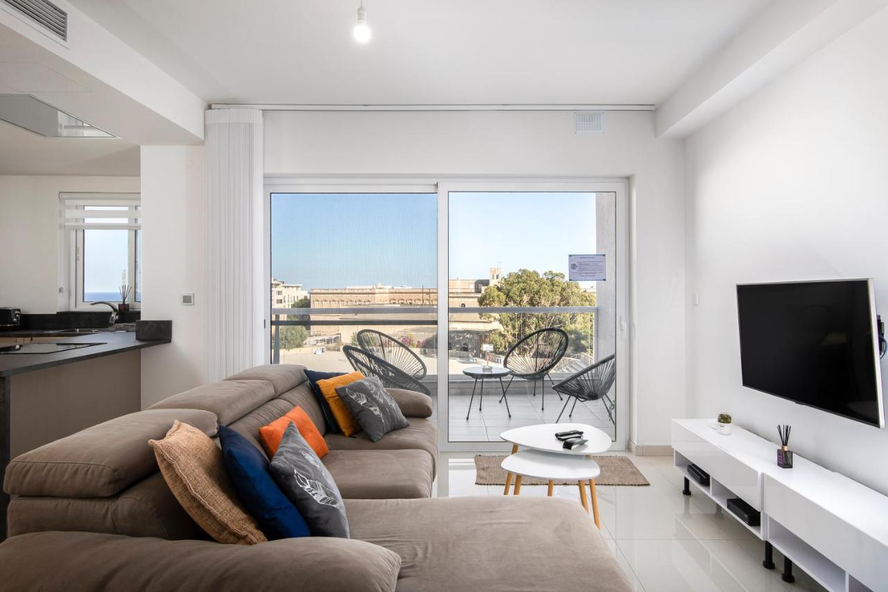 Spacious, Modern & Cosy 2 Bedroom 2 Bathroom Apartment - St. Julians Saint Julian's Exterior photo