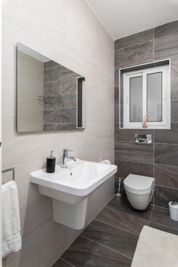 Spacious, Modern & Cosy 2 Bedroom 2 Bathroom Apartment - St. Julians Saint Julian's Exterior photo